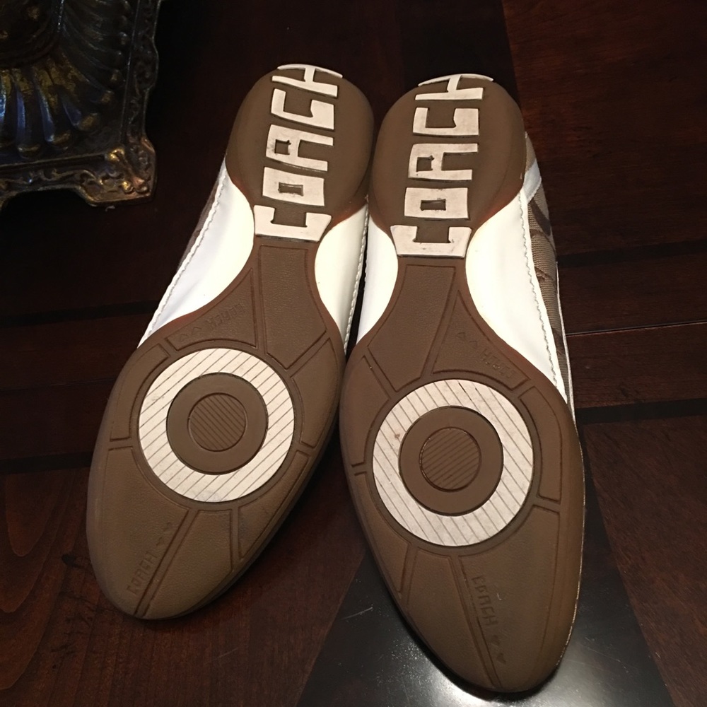 Coach Shoes - Picture 2 of 4